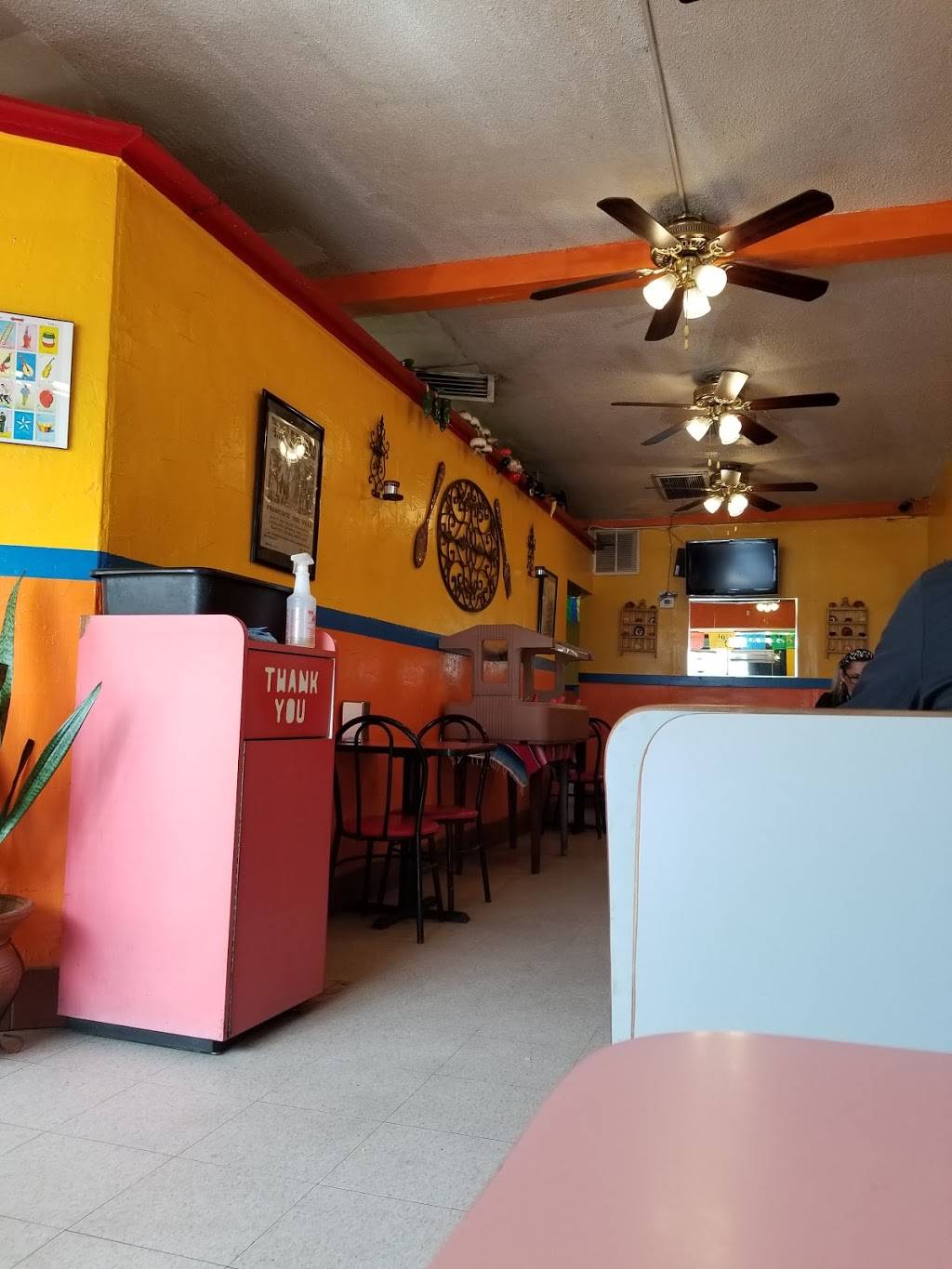 El Taquero Restaurant | restaurant | 1736 W Highland Ave, San Bernardino, CA 92411, USA | 9094731414 OR +1 909-473-1414