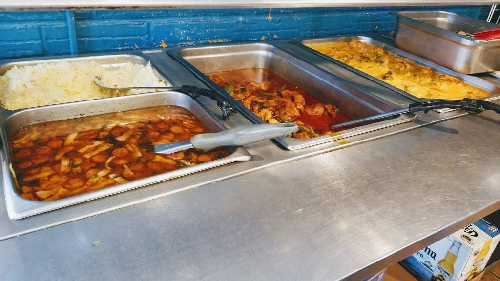 Mi Tierra Restaurante | restaurant | 1523 N Bertrand Dr, Lafayette, LA 70506, USA | 3372698873 OR +1 337-269-8873