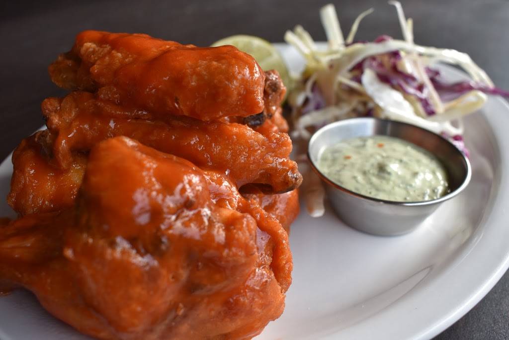 Bar Hop Session | restaurant | 681 Danforth Ave, Toronto, ON M4J 1L2, Canada | 4164612035 OR +1 416-461-2035