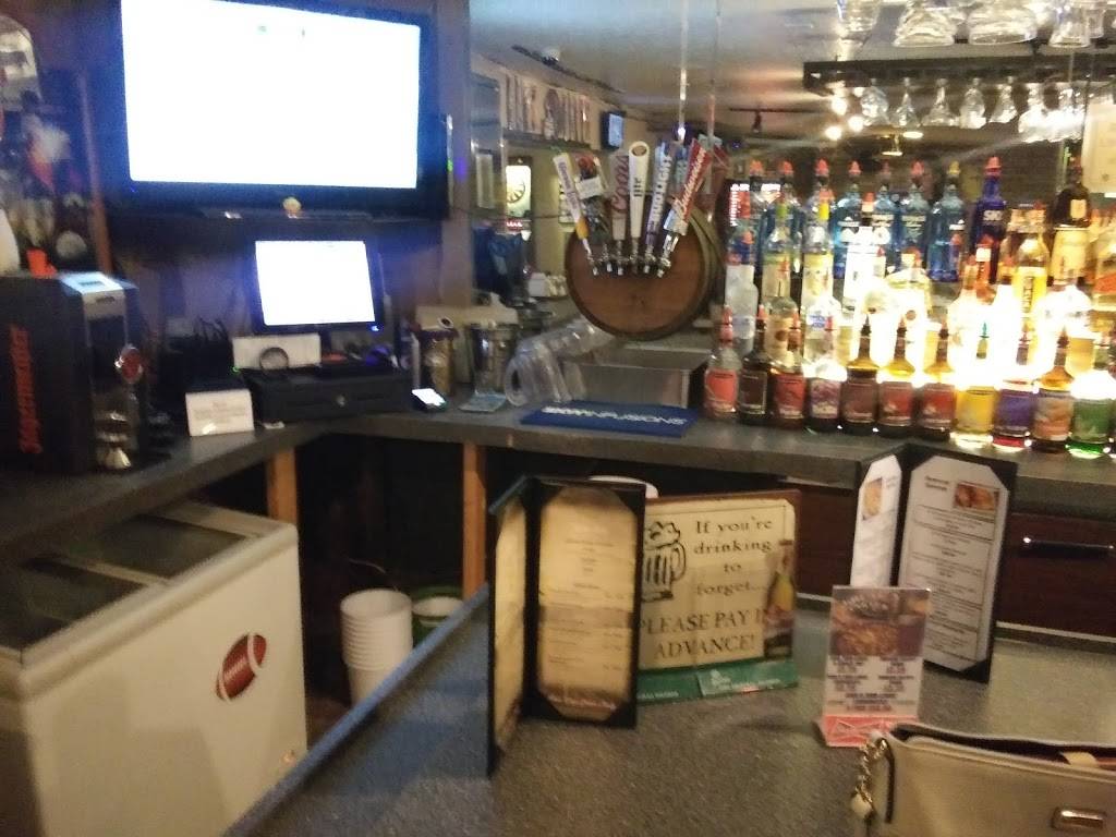 Two Guys From Italy Restaurant And Sports Lounge | restaurant | 5792 S Suncoast Blvd, Homosassa Springs, FL 34446, USA | 3526286955 OR +1 352-628-6955