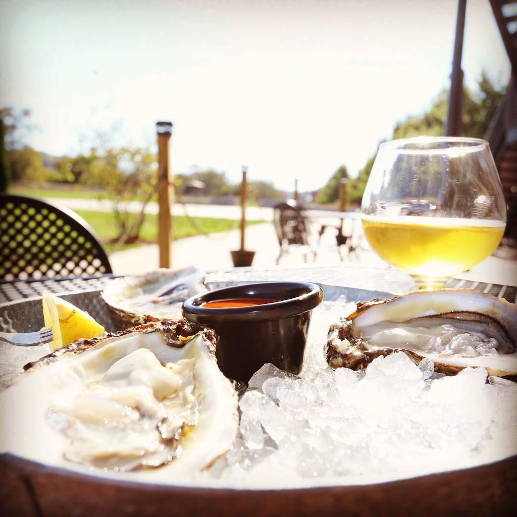 The Water Dog | restaurant | 1016 Jefferson St, Lynchburg, VA 24504, USA | 4343334681 OR +1 434-333-4681