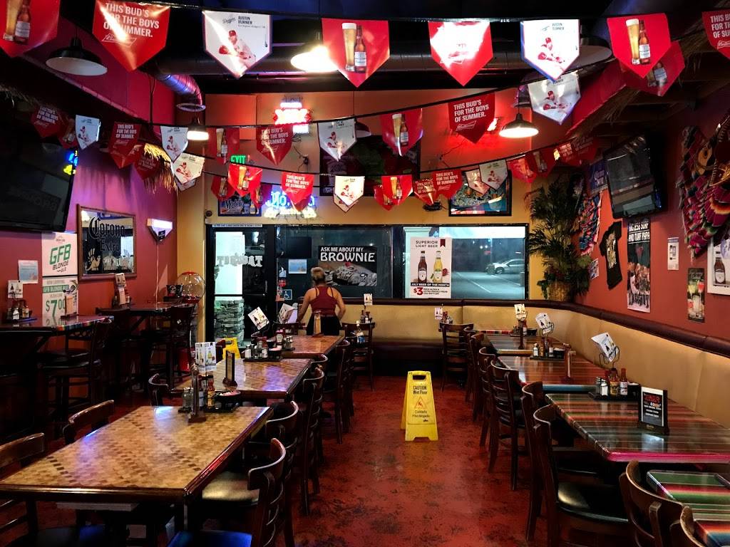 Taco Hut | restaurant | 9451 Foothill Blvd, Rancho Cucamonga, CA 91730, USA | 9099806202 OR +1 909-980-6202