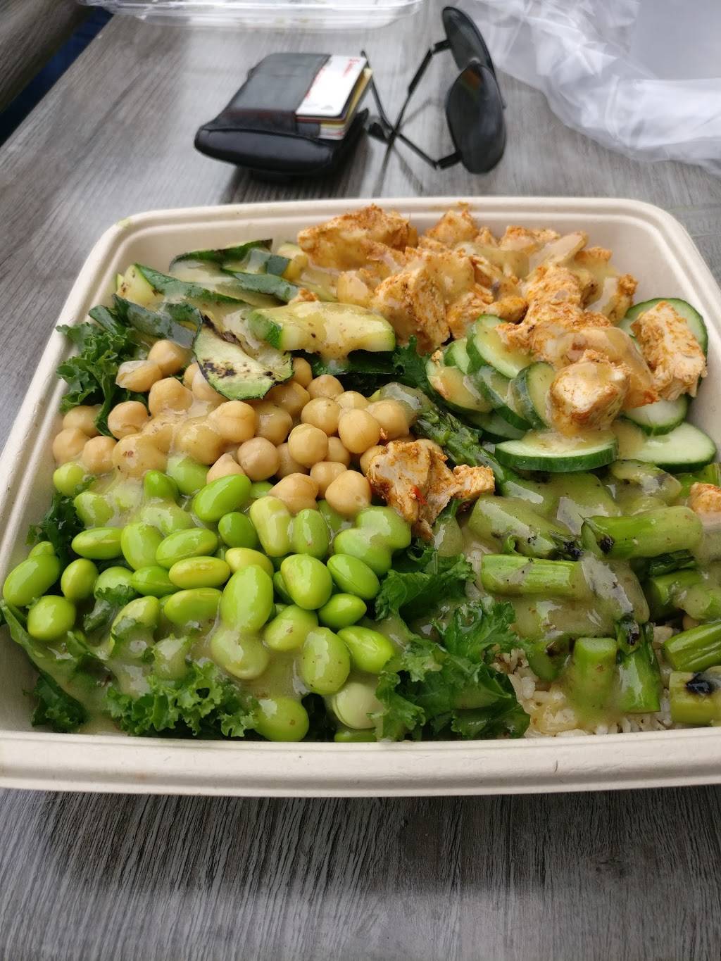 Porta Via | restaurant | 5399 Eglinton Ave W #104, Etobicoke, ON M9C 5K6, Canada | 4166226842 OR +1 416-622-6842