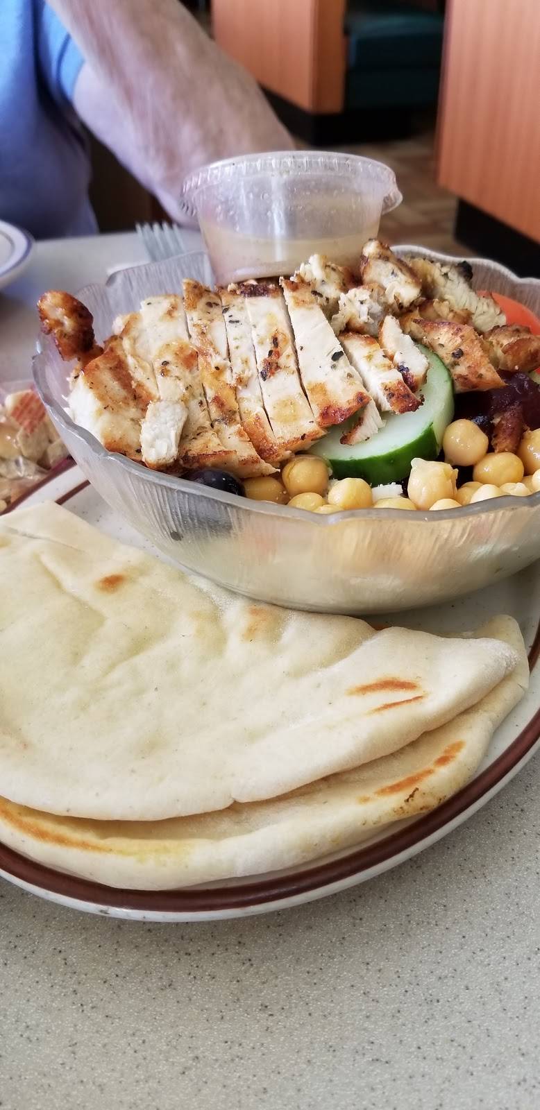 Leos Coney Island | restaurant | 4763 Haggerty Rd, West Bloomfield Township, MI 48323, USA | 2486692295 OR +1 248-669-2295