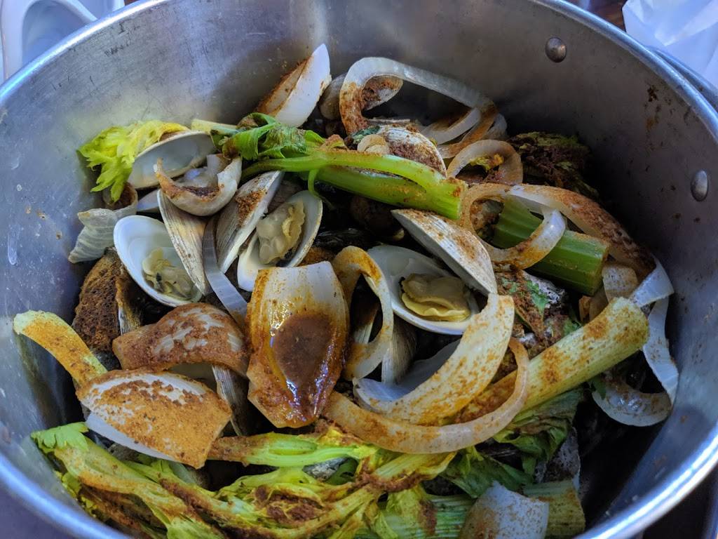 Lazy Flamingo | restaurant | #C, 6520 Pine Ave, Sanibel, FL 33957, USA | 2394725353 OR +1 239-472-5353