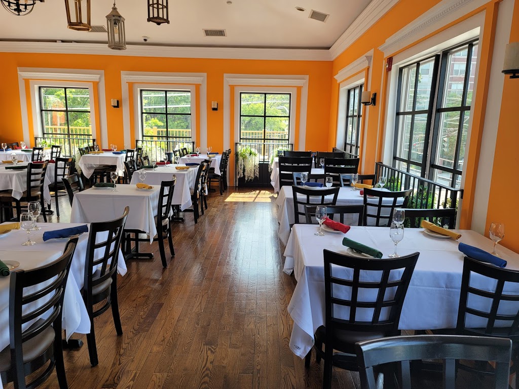 salsa picante white plains | restaurant | 359 Mamaroneck Ave, White Plains, NY 10605, USA | 9143581880 OR +1 914-358-1880