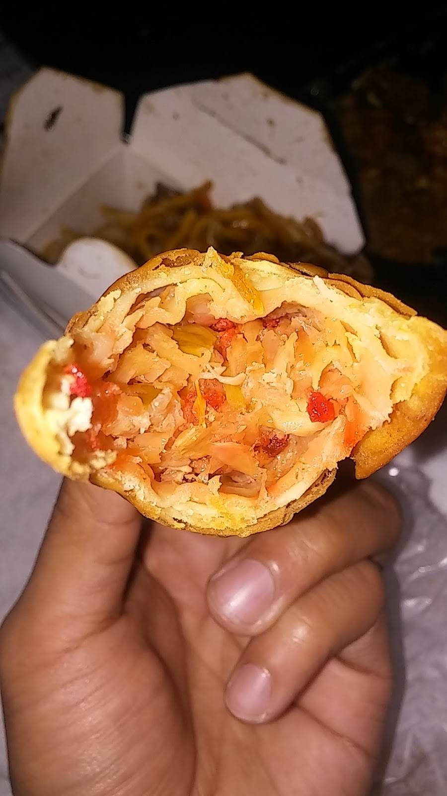 Golden City 金城 | restaurant | #10, 39 Putnam Pike, Johnston, RI 02919, USA | 4012321818 OR +1 401-232-1818