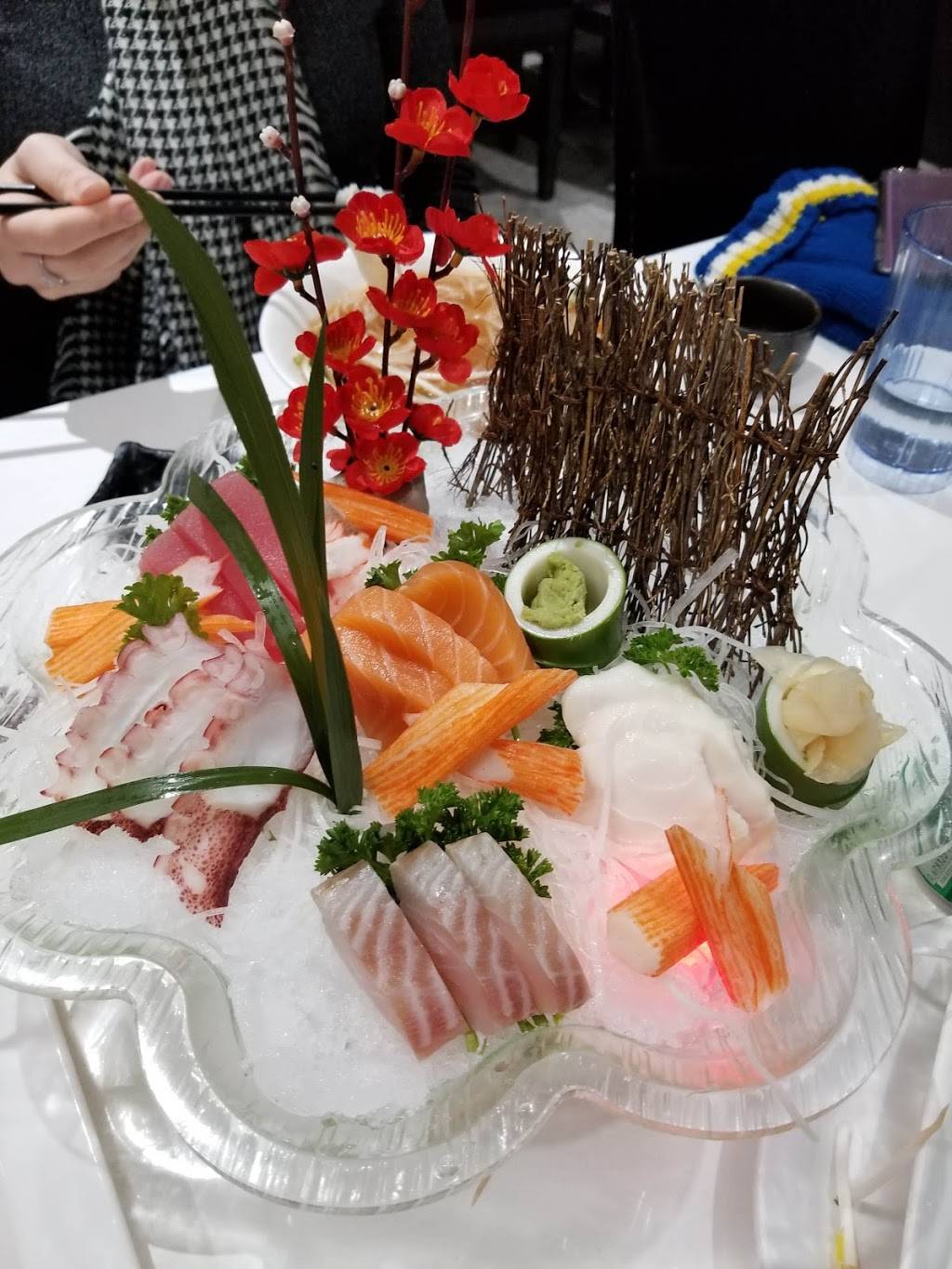 Big Pho | restaurant | 145 Mapleview Dr W, Barrie, ON L4N 9H7, Canada | 7057228188 OR +1 705-722-8188