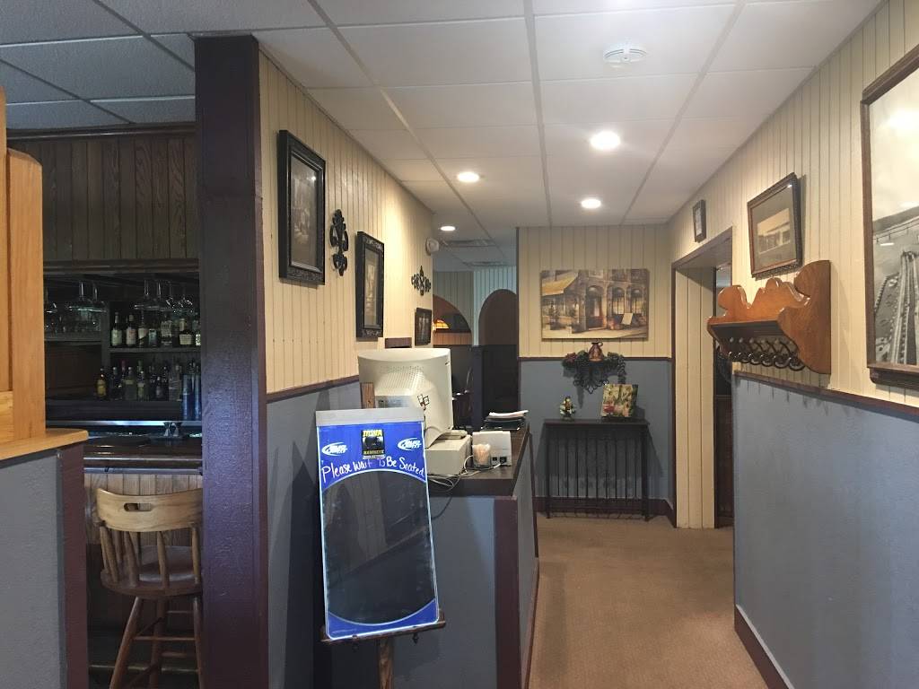 Beef, Bread & Brew | restaurant | 2601 Main St, Keokuk, IA 52632, USA | 3195247476 OR +1 319-524-7476