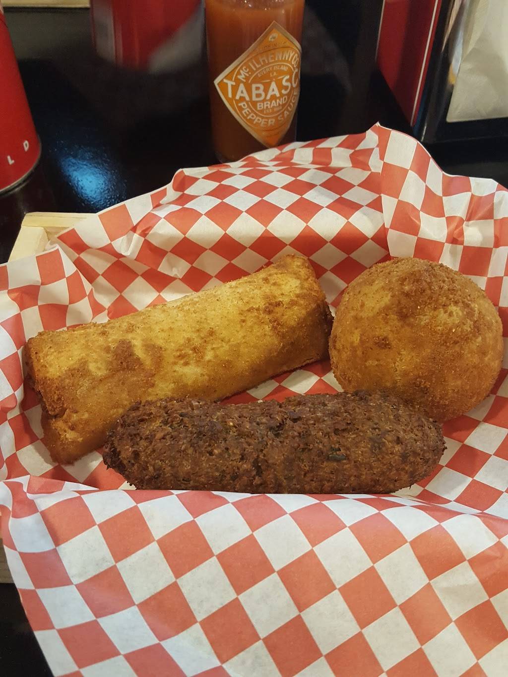 Sfihas House | bakery | 2224 NE 123rd St, North Miami, FL 33181, USA | 7866154555 OR +1 786-615-4555