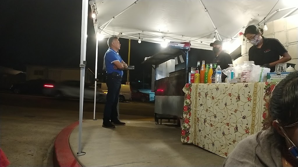 Tacos De Montiel | restaurant | Cesar Chavez y, San Carlos St, Los Angeles, CA 90063, USA | 3232376783 OR +1 323-237-6783