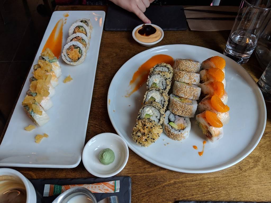 Sushi Taxi | restaurant | 4240 Boulevard des Forges, Trois-Rivières, QC G8Y 1W3, Canada | 8193793838 OR +1 819-379-3838