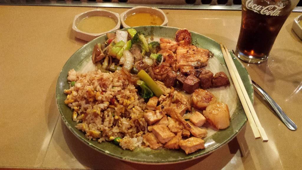 Moritomo Japanese Steakhouse & Sushi Bar | restaurant | 32 Fort Eddy Rd, Concord, NH 03301, USA | 6032248363 OR +1 603-224-8363