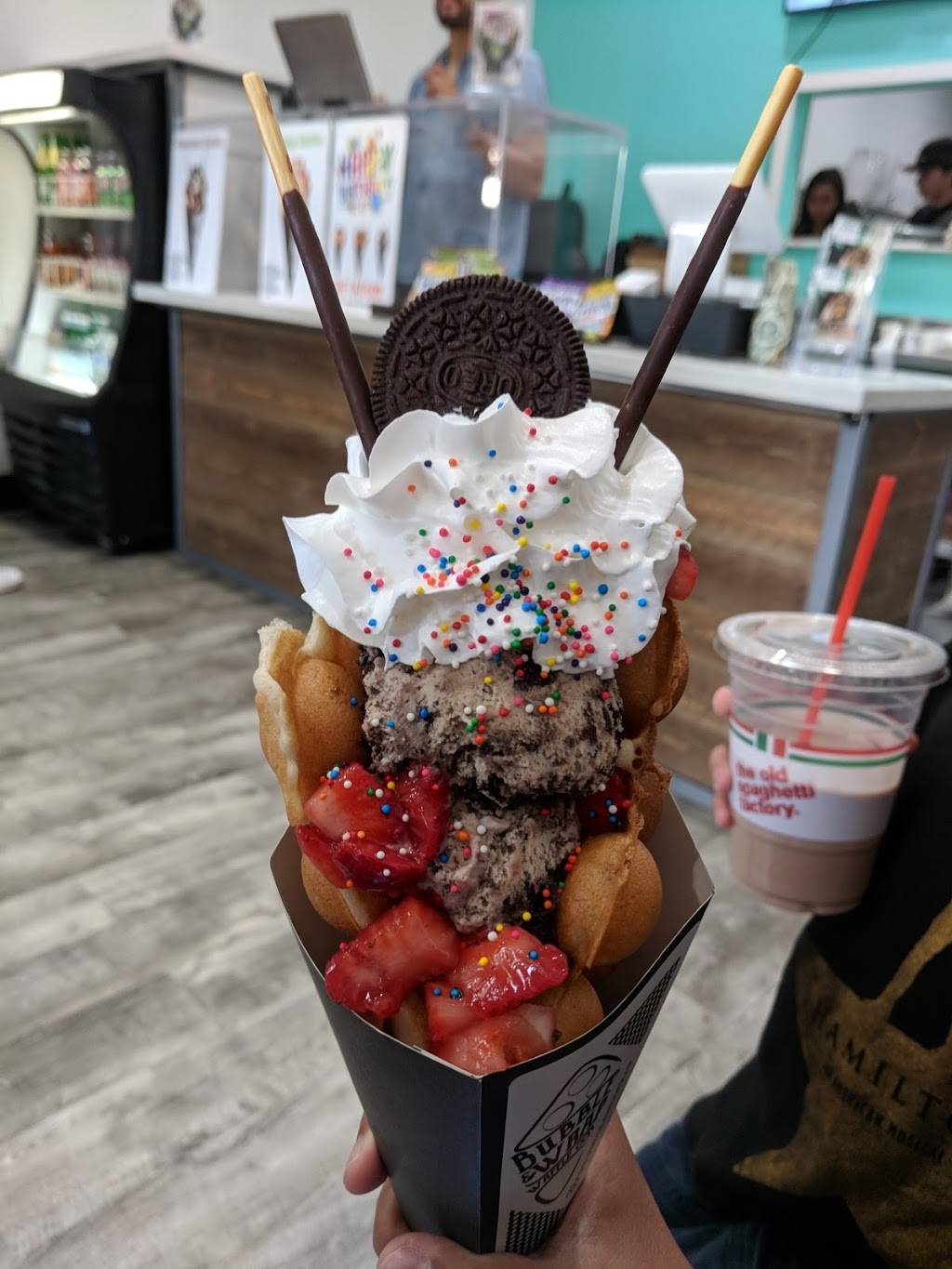 Bubble & Wrap | restaurant | 2070 Broadway, Redwood City, CA 94063, USA | 6507660425 OR +1 650-766-0425