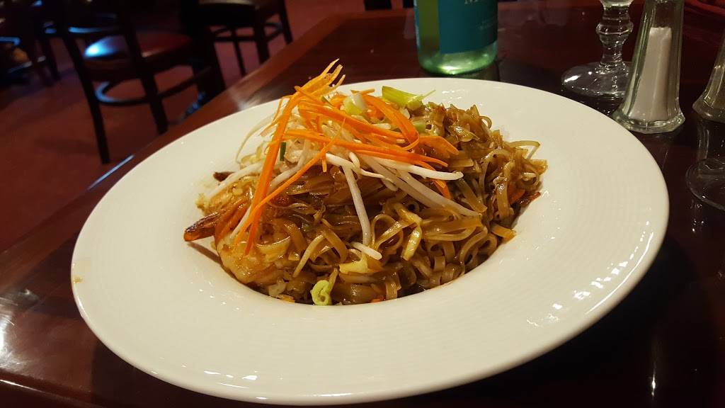 Lotus Garden | restaurant | 1011 King St, Utica, NY 13501, USA | 3157988897 OR +1 315-798-8897