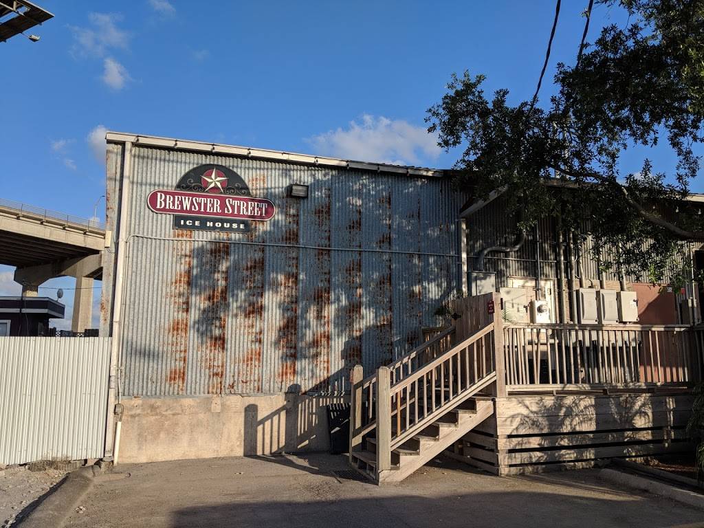 Brewster Street Ice House | restaurant | 1724 N Tancahua St, Corpus Christi, TX 78401, USA | 3618842739 OR +1 361-884-2739