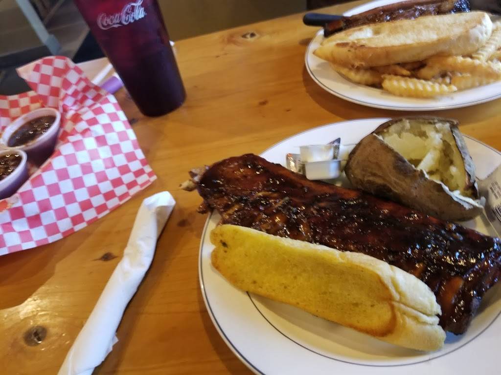 Pine Island | shopping mall | 8800-8900, FL-84, Davie, FL 33324, USA | 5616302300 OR +1 561-630-2300