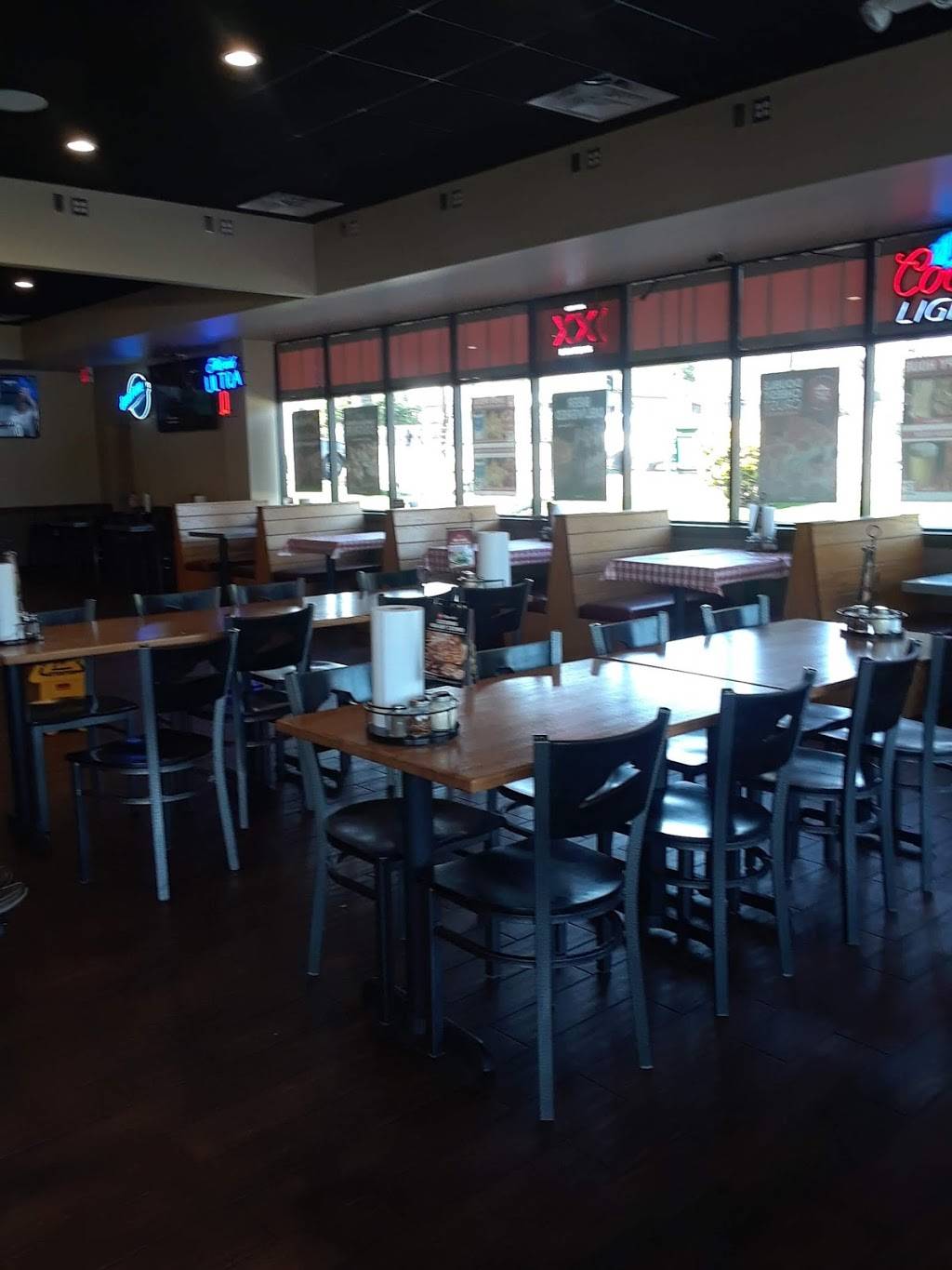 Pizza Hut | restaurant | 12737 Glenoaks Blvd, Sylmar, CA 91342, USA | 8183626741 OR +1 818-362-6741