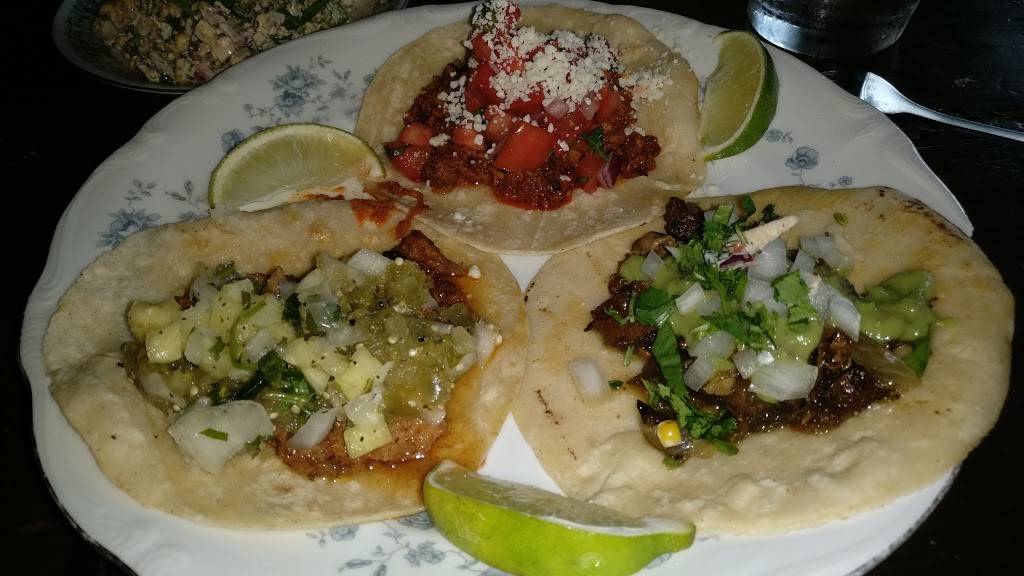 El Camino | restaurant | 108 Rhode Island Ave NW, Washington, DC 20001, USA | 2026671000 OR +1 202-667-1000