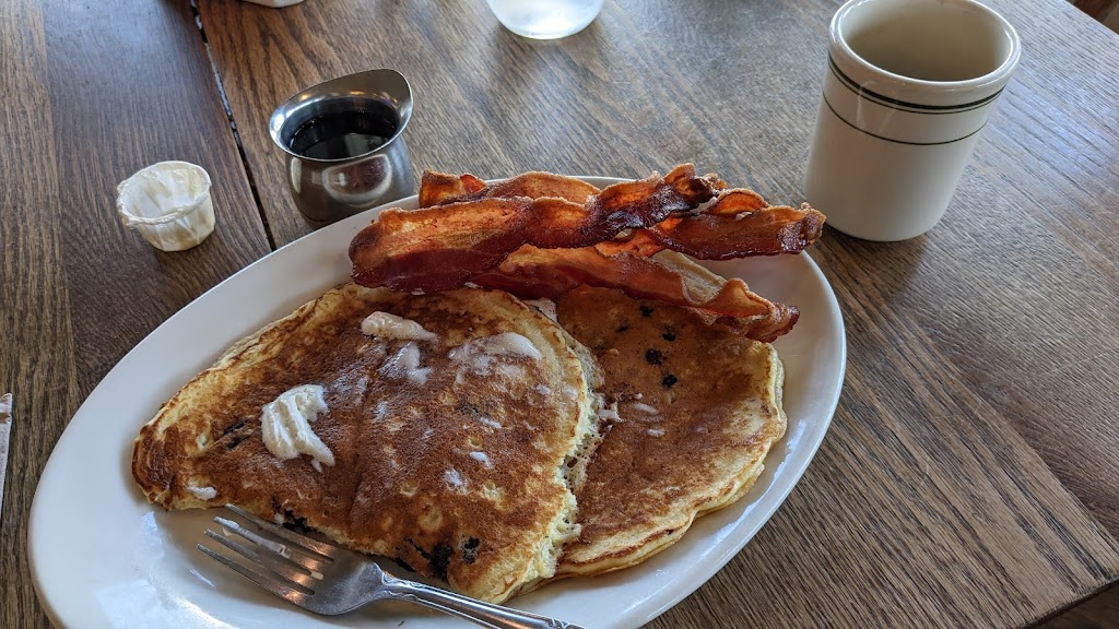 Calico Cupboard Old Town Cafe | cafe | 901 Commercial Ave, Anacortes, WA 98221, USA | 3602937315 OR +1 360-293-7315
