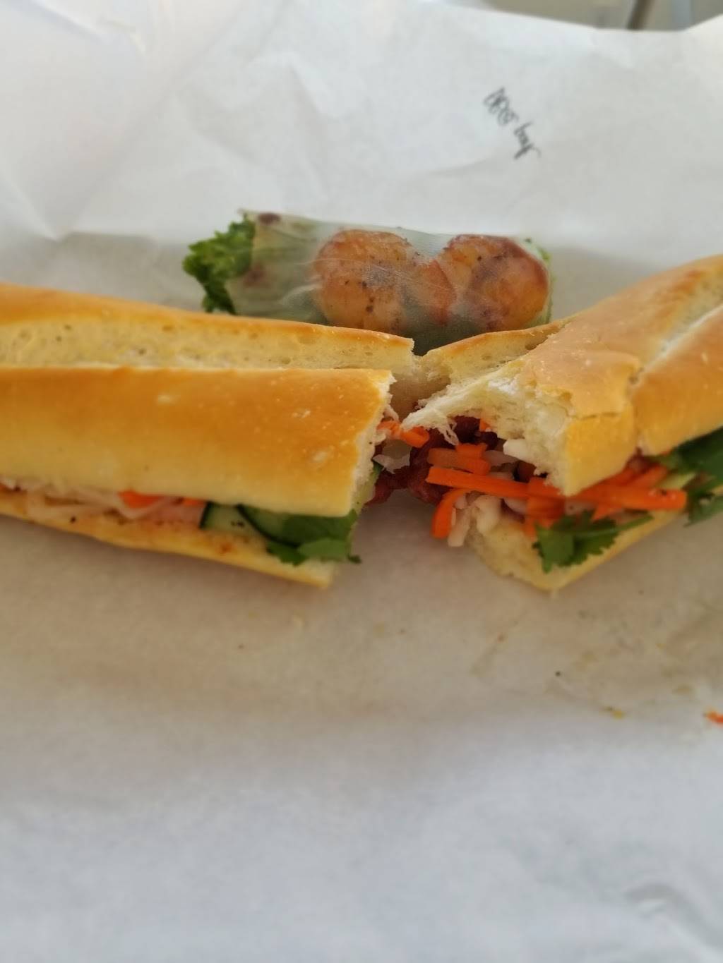 Cali Banh Mi | cafe | 2830 Garnet Ave #A, San Diego, CA 92109, USA | 8583526642 OR +1 858-352-6642