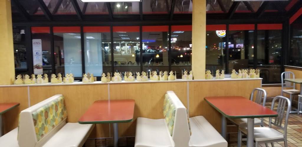 Burger King | restaurant | 1525 E F St, Oakdale, CA 95361, USA | 2098458243 OR +1 209-845-8243