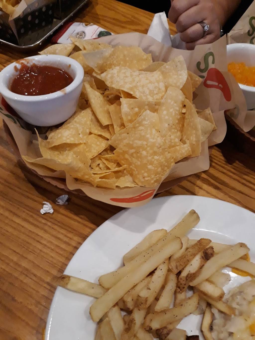 Chilis Grill & Bar | meal takeaway | 2599 Whiskey Rd, Aiken, SC 29803, USA | 8036488148 OR +1 803-648-8148