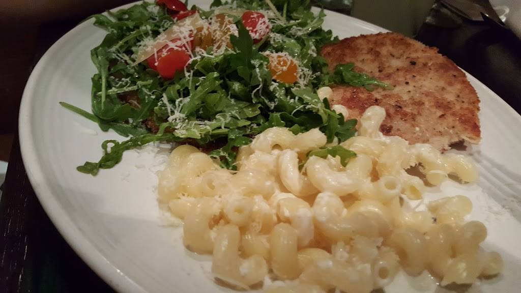 Carrabbas Italian Grill | restaurant | 7600 Belair Rd, Baltimore, MD 21236, USA | 4106615444 OR +1 410-661-5444