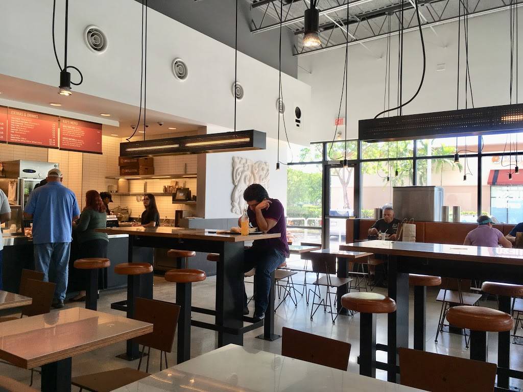 Chipotle Mexican Grill | restaurant | 5796 S University Dr Ste 103, Davie, FL 33328, USA | 9546890559 OR +1 954-689-0559