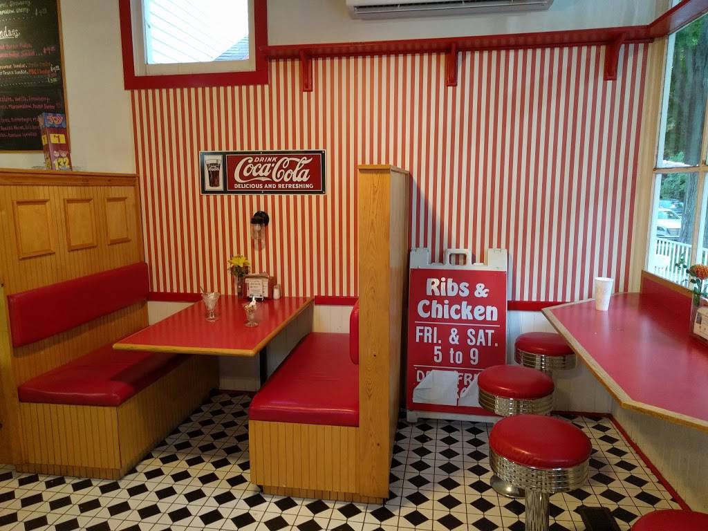 Pekadills | restaurant | 503 S Mears Ave, Whitehall, MI 49461, USA | 2318949551 OR +1 231-894-9551