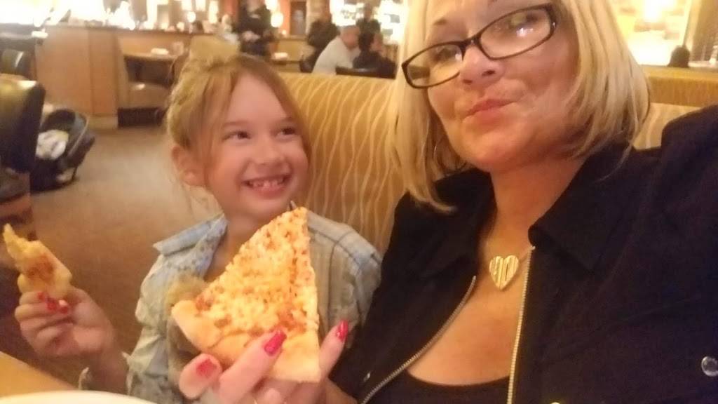 California Pizza Kitchen | restaurant | San Diego International Airport Terminal 2 East, 3665 N Harbor Dr #210, San Diego, CA 92101, USA | 6192315100 OR +1 619-231-5100