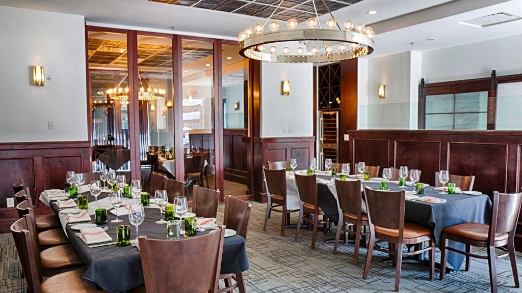 Franks Americana Revival & White Star Bar | restaurant | 3736 Westheimer Rd, Houston, TX 77027, USA | 7135728600 OR +1 713-572-8600