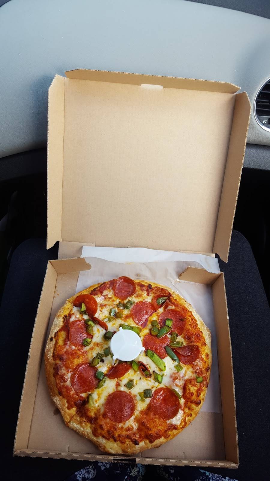 Foxs Pizza Hopewell | meal takeaway | 2296 Brodhead Rd, Aliquippa, PA 15001, USA | 7242034762 OR +1 724-203-4762