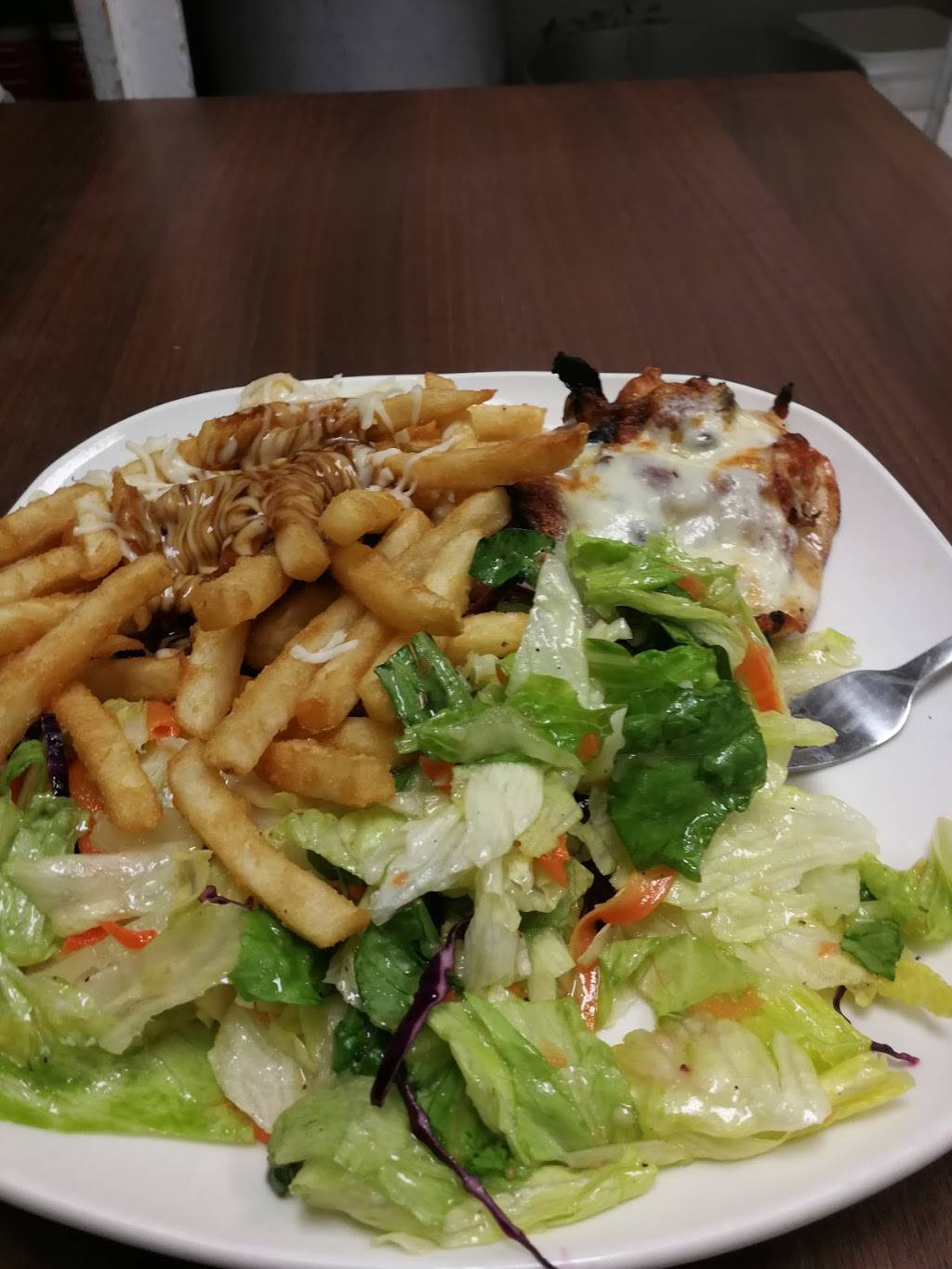 Restaurant Au Vieux Duluth | restaurant | 5079 Boulevard Wilfrid-Hamel, Québec, QC G2E 5G3, Canada | 4188717070 OR +1 418-871-7070