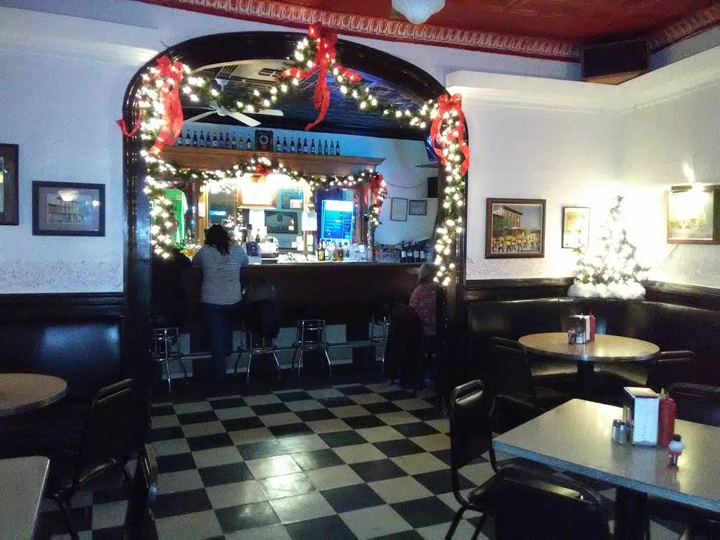 American Hotel | restaurant | 7304 E Main St, Lima, NY 14485, USA | 5856249464 OR +1 585-624-9464