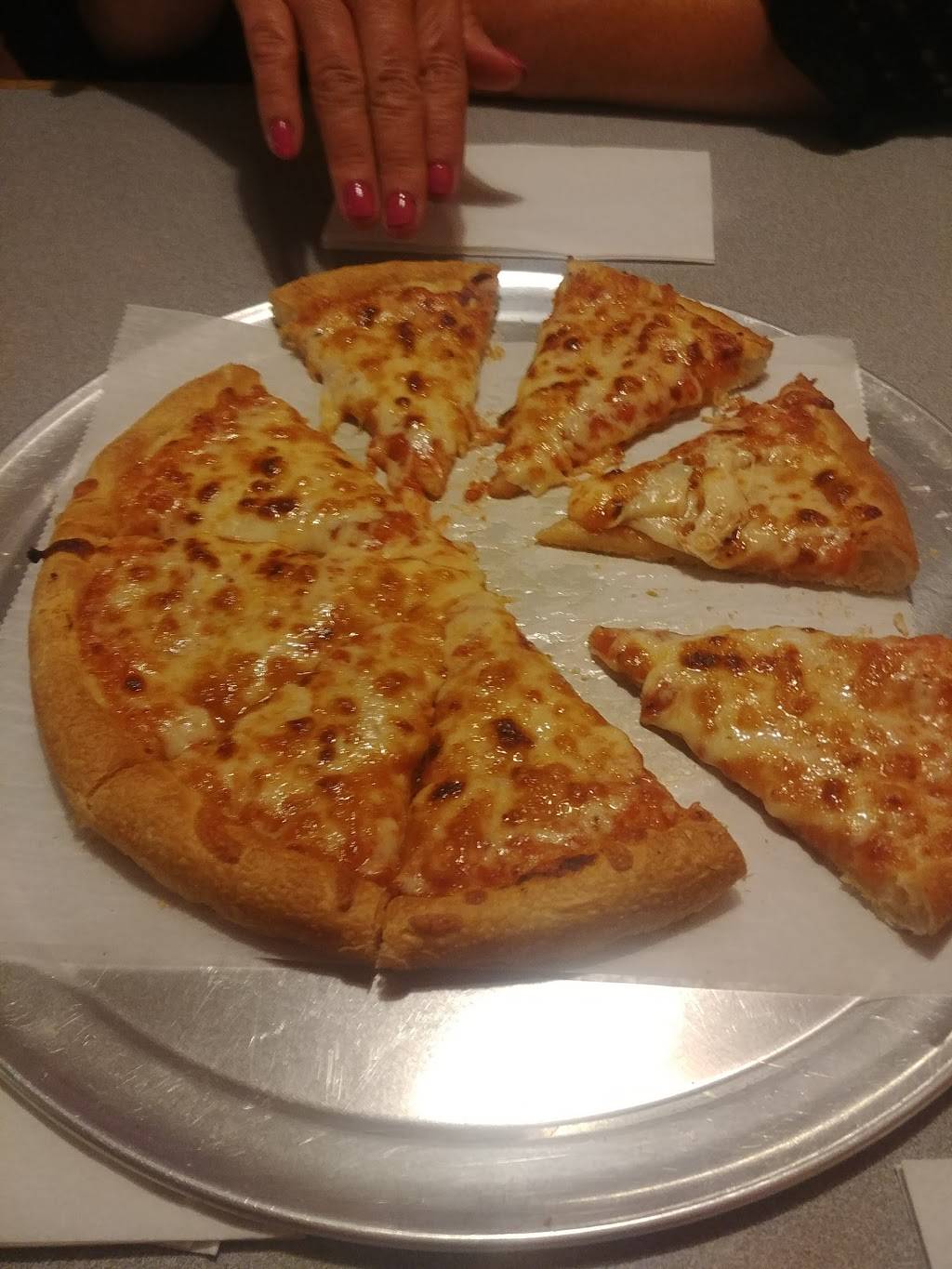 Milanos Pizza | restaurant | 3 Broadway, Concord, NH 03301, USA | 6032243419 OR +1 603-224-3419