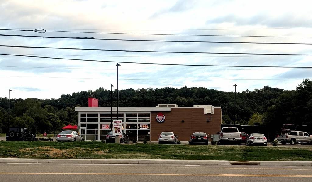 Wendys | restaurant | 30 Pointe Place, Hurricane, WV 25526, USA | 6812357008 OR +1 681-235-7008