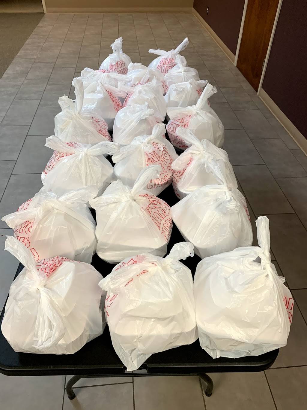 CJ’S Jamacian & Bbq Kitchen | restaurant | 4368 N Sutter St, Stockton, CA 95204, USA | 8887865550 OR +1 888-786-5550