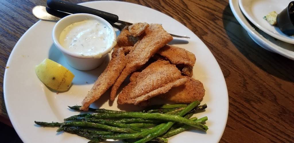 OCharley’s Restaurant & Bar | restaurant | 3446 Village Dr, Middletown, OH 45005, USA | 5134236394 OR +1 513-423-6394