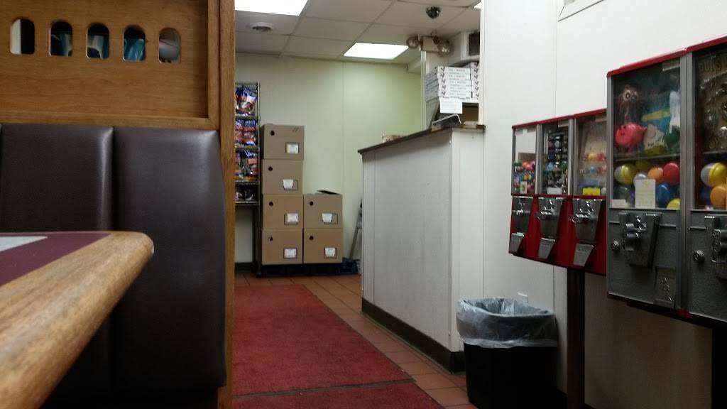 Cannonsburg Giovannis | restaurant | 1724 Cannonsburg Rd # 5, Ashland, KY 41102, USA | 6069280321 OR +1 606-928-0321