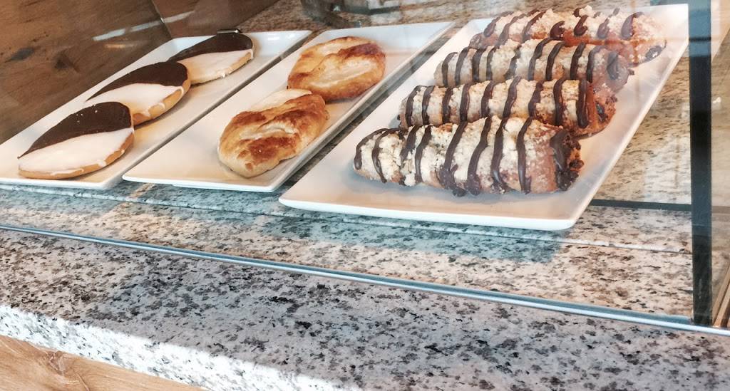 seventeen cafe | restaurant | 7734 San Fernando Rd, Sun Valley, CA 91352, USA | 7472232056 OR +1 747-223-2056