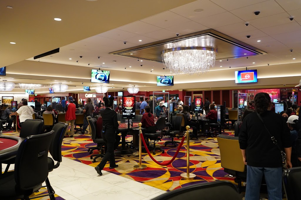 Larry Flynts Lucky Lady Casino | restaurant | 1045 Rosecrans Ave, Gardena, CA 90247, USA | 3103523400 OR +1 310-352-3400