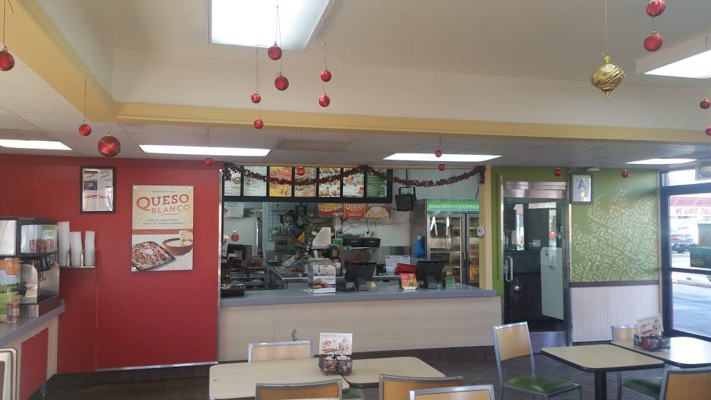 Del Taco | meal takeaway | 7545 Balboa Blvd, Van Nuys, CA 91406, USA | 8189943564 OR +1 818-994-3564