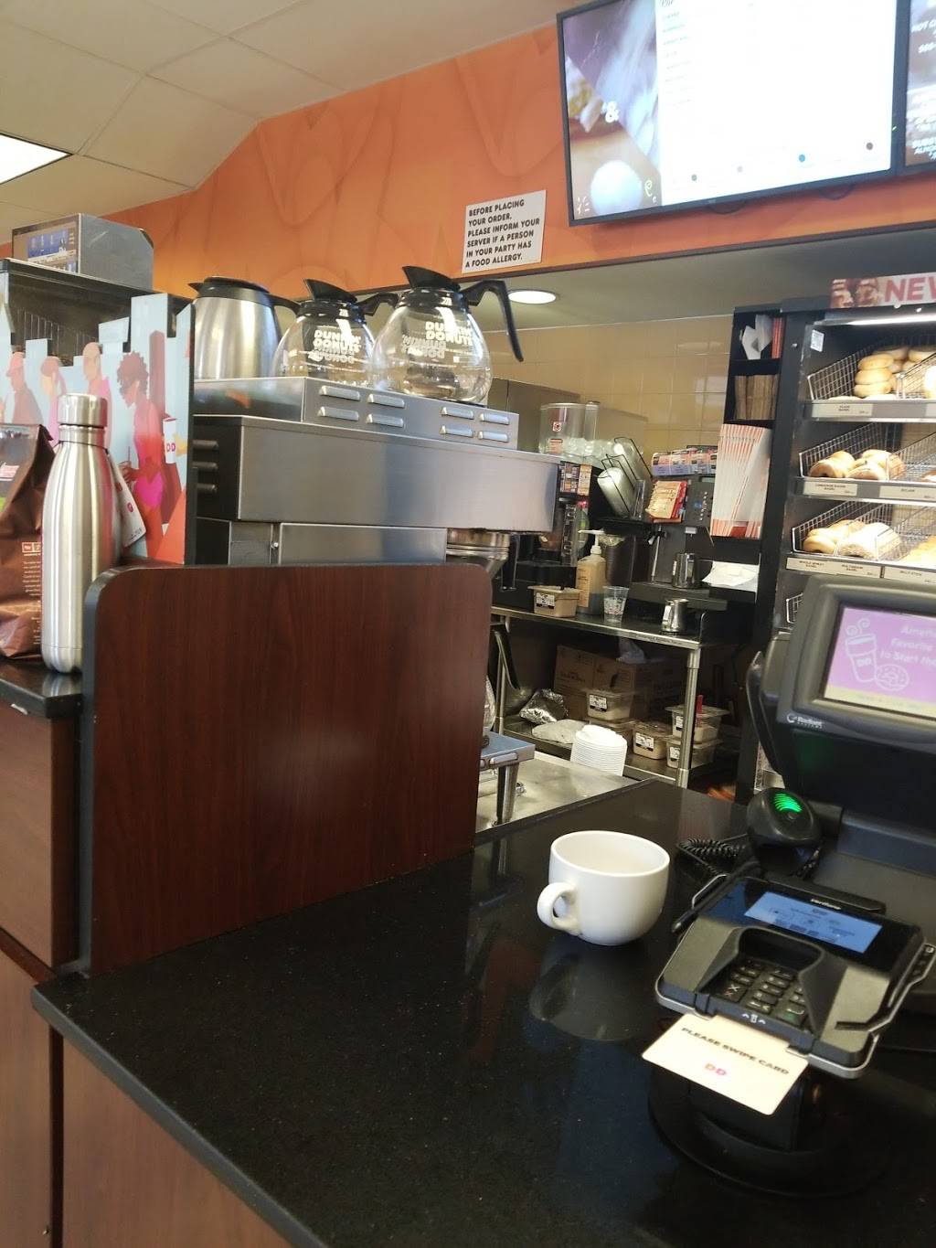Dunkin | bakery | 152 Silver St, Agawam, MA 01001, USA | 4138219791 OR +1 413-821-9791