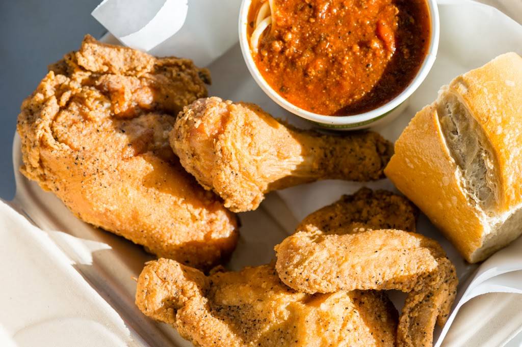 Caesars Chicken | restaurant | 19450 Hesperian Blvd, Hayward, CA 94541, USA | 5107869755 OR +1 510-786-9755