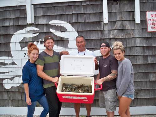 Bills Boat Rentals | restaurant | 1200 NJ-35, Seaside Heights, NJ 08751, USA | 7328301112 OR +1 732-830-1112