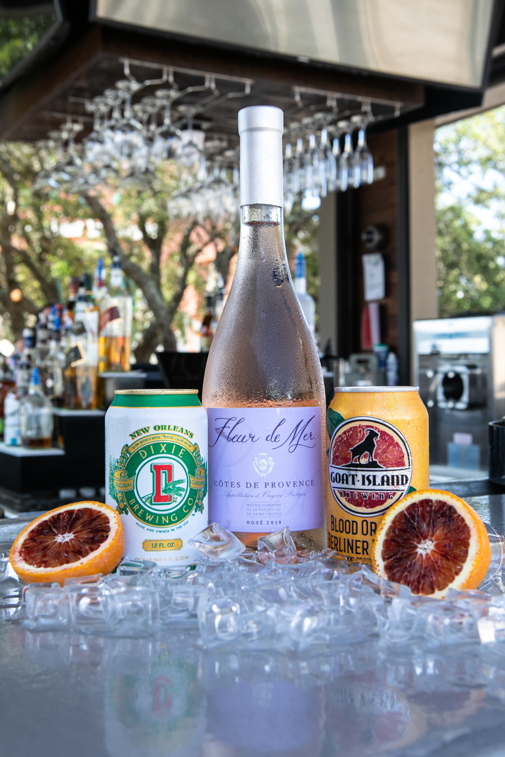 San Bar Courtyard | restaurant | 27267 Perdido Beach Blvd #102, Orange Beach, AL 36561, USA | 2512737374 OR +1 251-273-7374