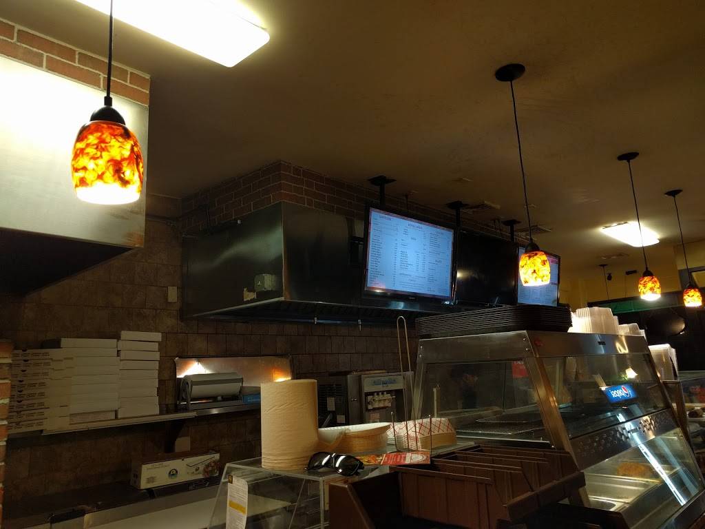 Village Kitchen | restaurant | 630 Mamaroneck Ave, Mamaroneck, NY 10543, USA | 9146302762 OR +1 914-630-2762