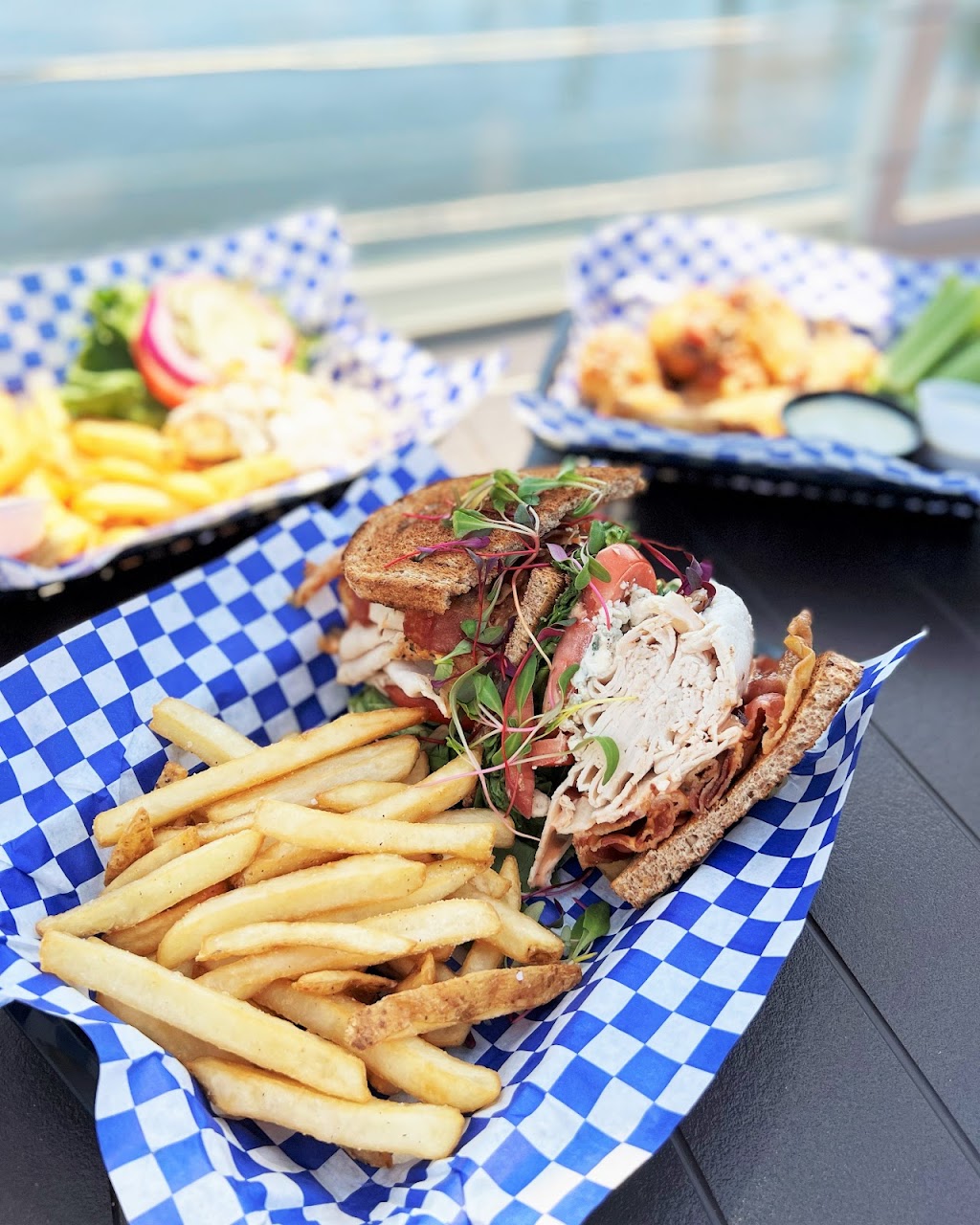 B2 Bistro + Bar | restaurant | 125 Bayview Ave, Bayville, NJ 08721, USA | 7322693000 OR +1 732-269-3000