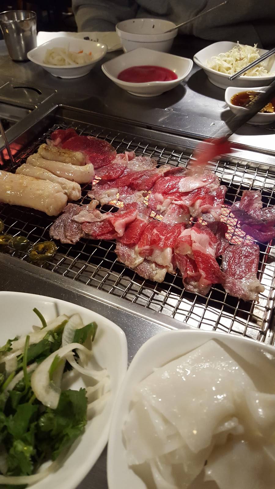 moon bbq | restaurant | 16334 S Western Ave, Gardena, CA 90247, USA | 3103273355 OR +1 310-327-3355